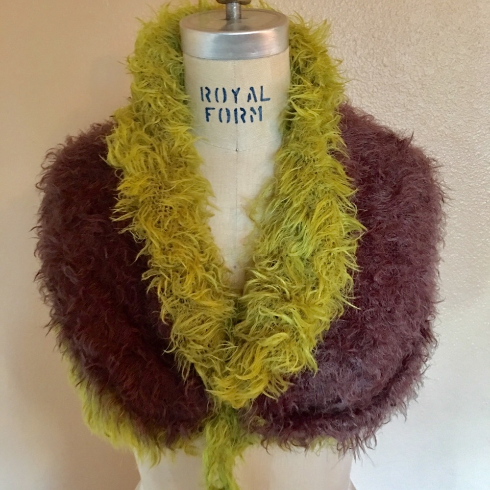 Wrap - Picture 3 of 8